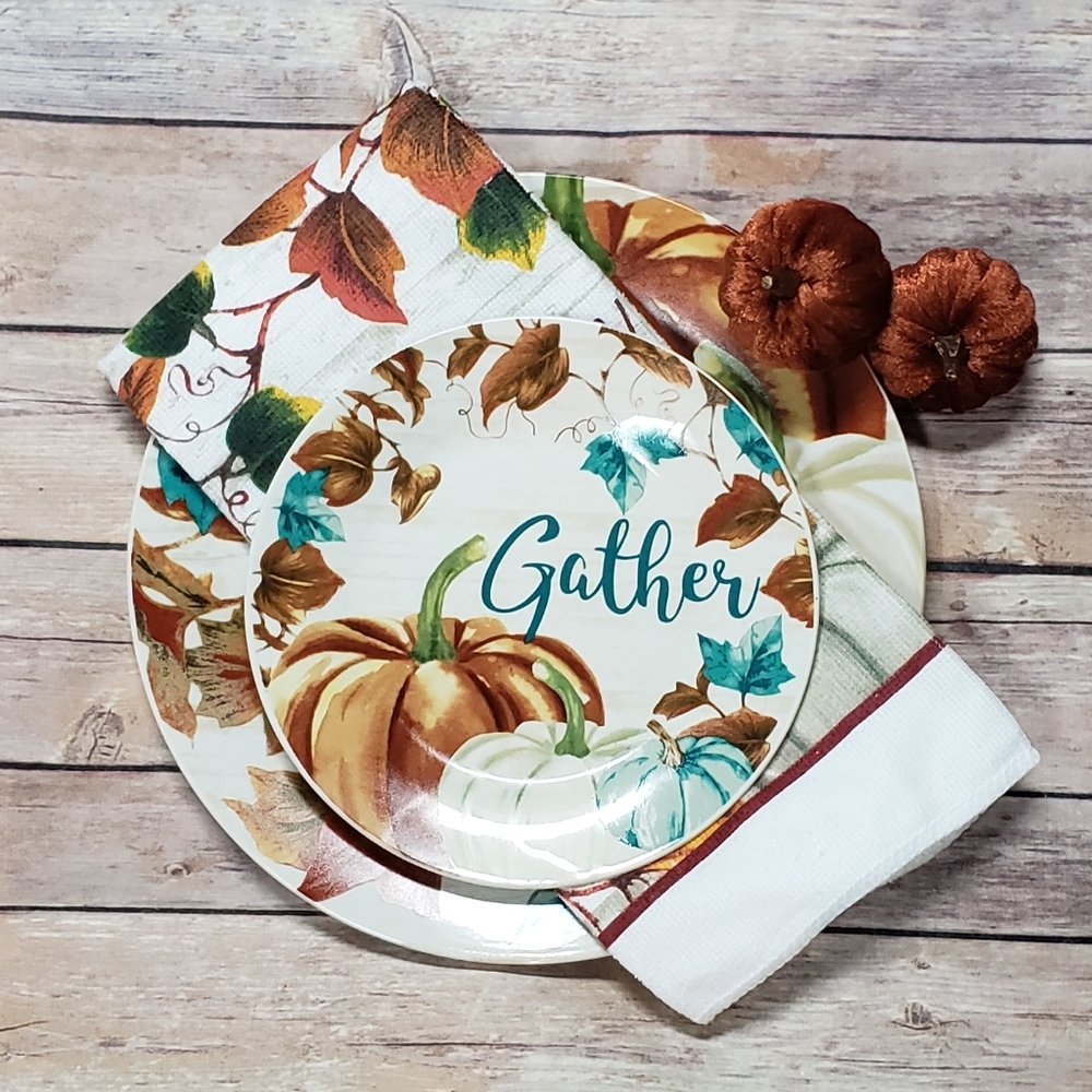 “Gather" Salad/Dessert Plate Set 🍽